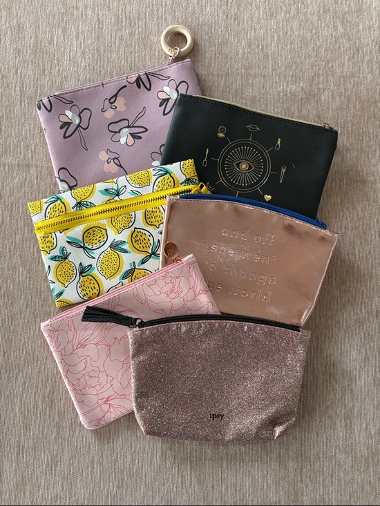 ipsy Handbags - ipsy Cosmetic Travel Bags w/ Zipper - Bundle of 6 - No Make-Up Included